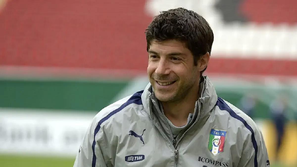 pg电子技巧-詹尼凯达：尤文被罚降级后，皮耶罗说尤文不会变，级别不重要